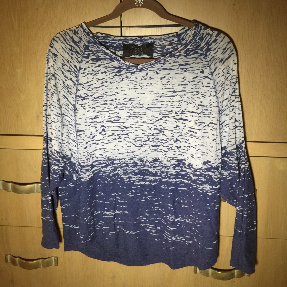 👚Zara Basic Loose V-Neck Burnout Long Sleeve S